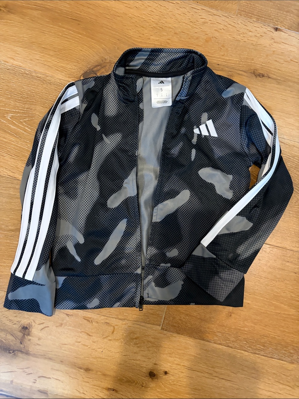 adidas Kids Black & Gray Camo Swim Rashguard Jacket